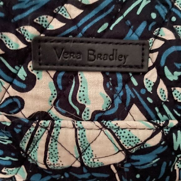 Vera Bradley Shore Enough large traveler duffel bag NWOT - Picture 14 of 14